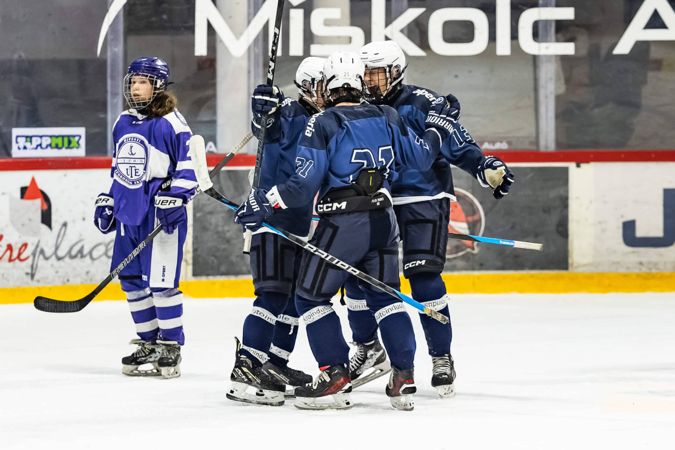 Giocatori di hockey sul ghiaccio